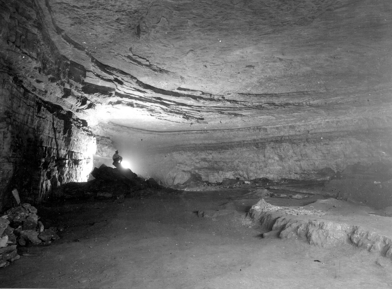 Rotunda, Mammoth Cave
