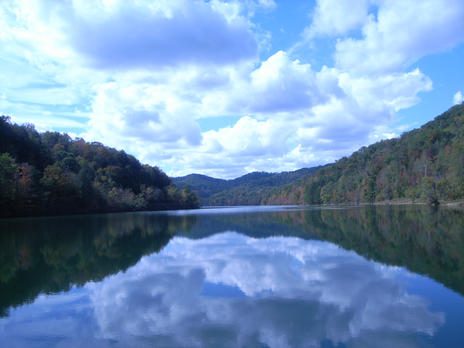 Dewey Lake at Jenny Wiley State Resort Park