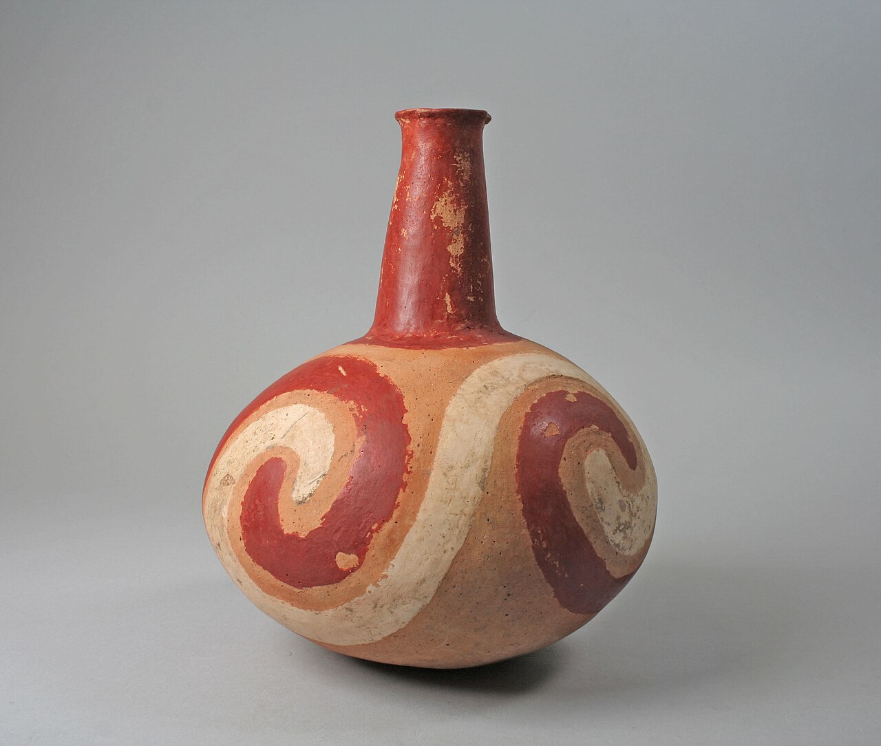 Quapaw ceramic bottle, 14th–17th century
